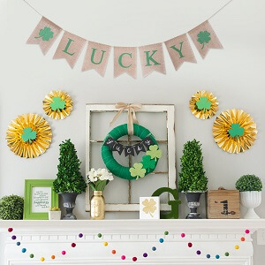 24 Lucky St. Patrick's Day Decorations - Holiday Vault